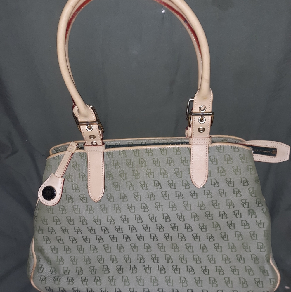Dooney and Bourke purse